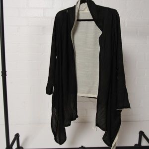 SO CUTE! reversible hi low rayon cardigan